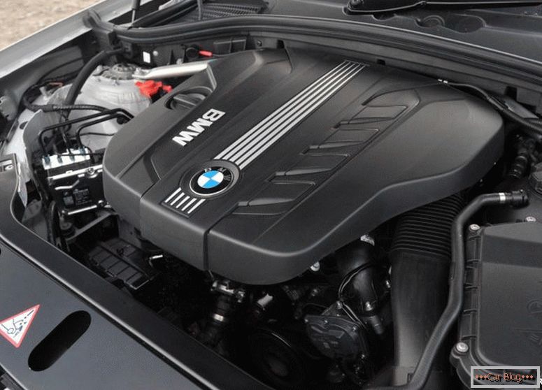 Motore diesel BMW X3 foto