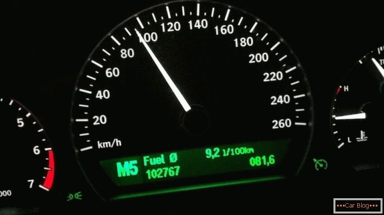 Consumo di benzina per 100 km - l'indicatore principale dell'efficienza della vettura