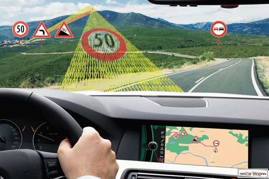 Come scegliere un navigatore per auto