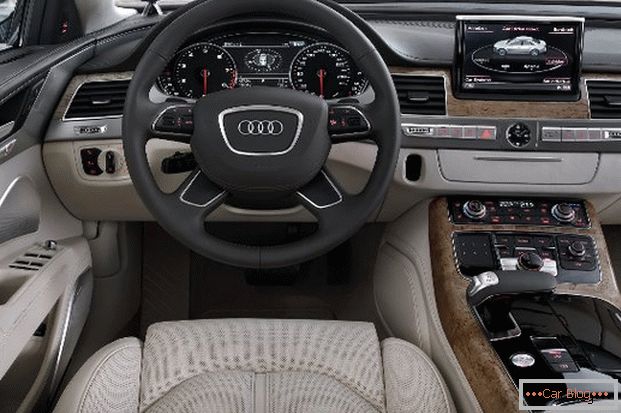 Uno dei sistemi audio di altissima qualità installati nella vettura Audi A8