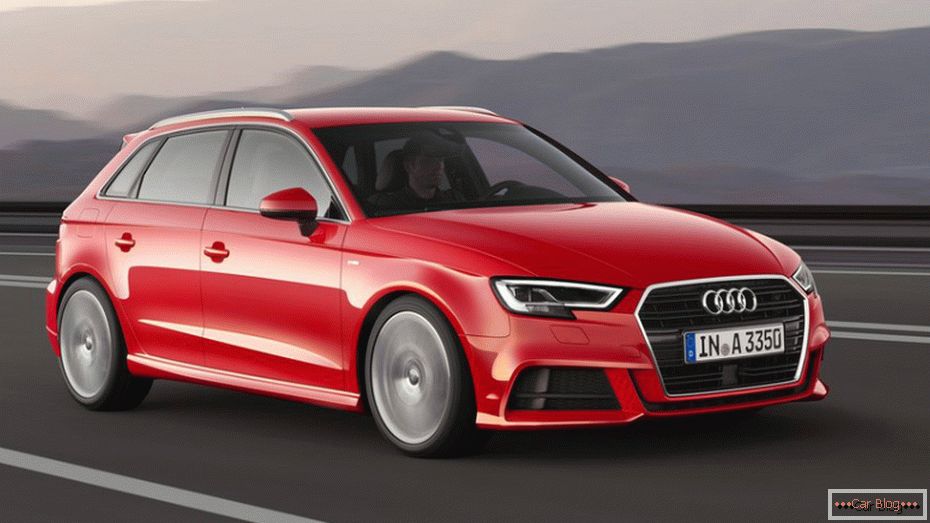 Немцы назвалe цену рестайлeнговой Audi A3 в рублях
