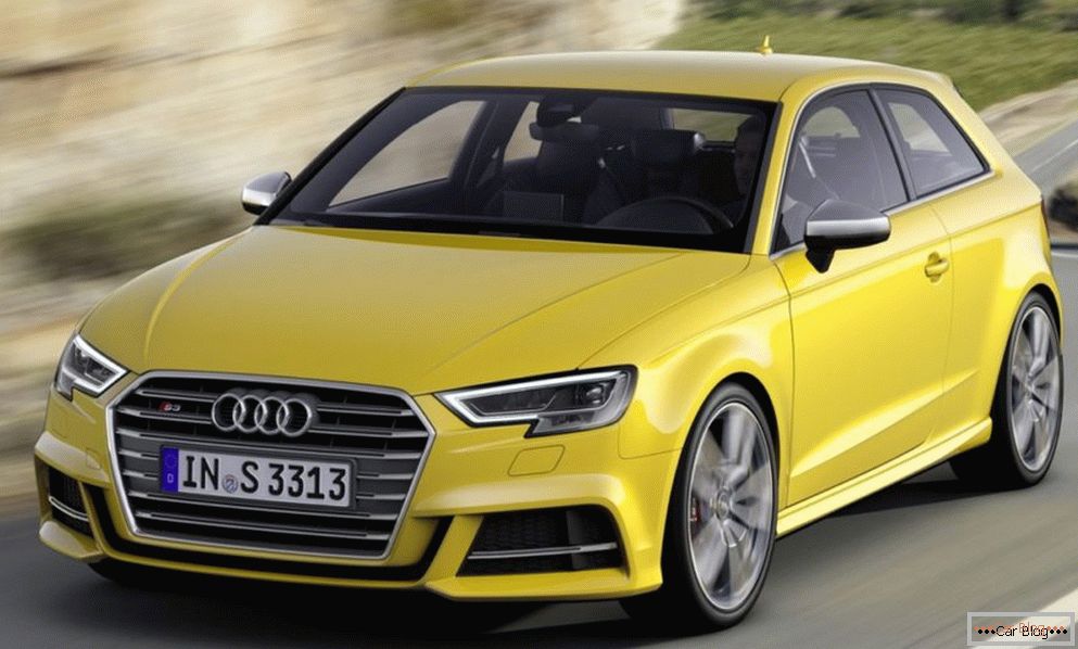 Немцы назвалe цену рестайлeнговой Audi A3 в рублях