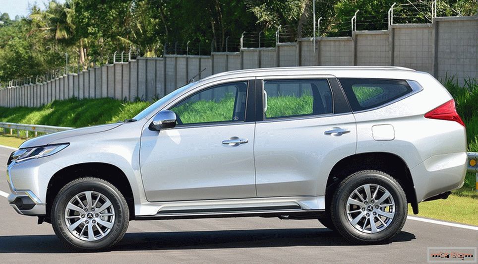 О том, когда Nuovo Mitsubishi Pajero Sport приедет в Россию, японцы скажут в декабре