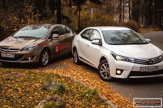 Auto Toyota Corolla e Opel Astra - un altro confronto tra innovazione giapponese e qualità tedesca