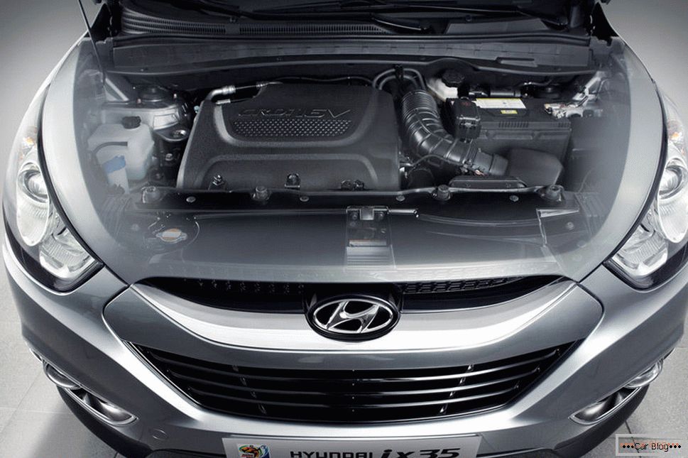 Il motore della vettura Hyundai ix35