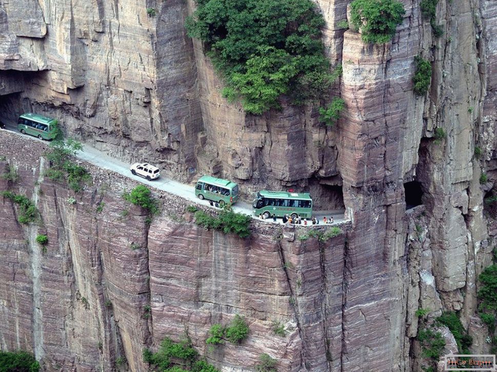 Tunnel di Guoliang in Cina