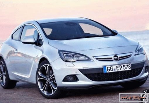 Opel Astra gtc specifiche