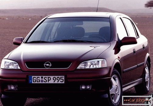 Specifiche Opel Astra g