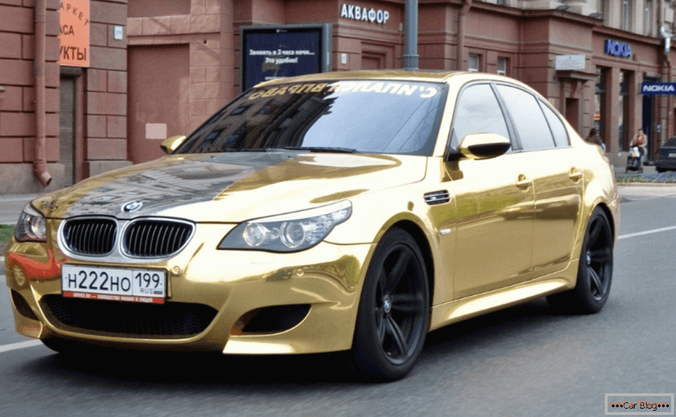 Gold Sports BMW 5 Series