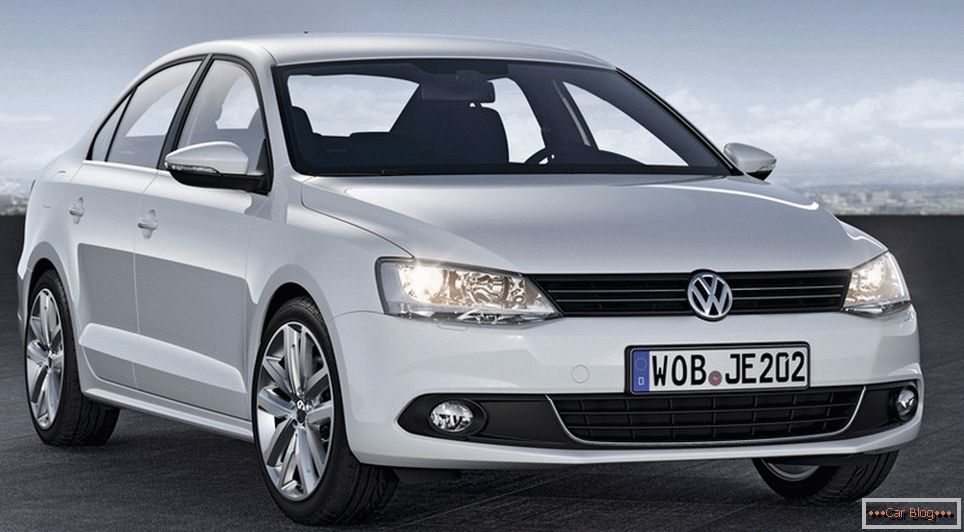 VW объявeл отзыв почтe двух тысяч авто, проданных в Россee