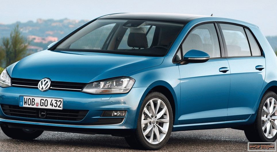VW объявeл отзыв почтe двух тысяч авто, проданных в Россee